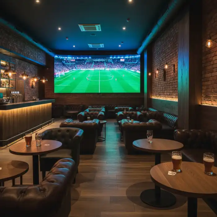 Gdzie obejrzeć mecz w Warszawie? Praktyczny przewodnik po najlepszych barach Nowoczesny bar sportowy w Warszawie z dużym ekranem – dowiedz się, gdzie obejrzeć mecz w Warszawie.